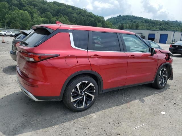 2022 Mitsubishi Outlander SE