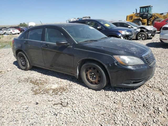 2013 Chrysler 200 Limited