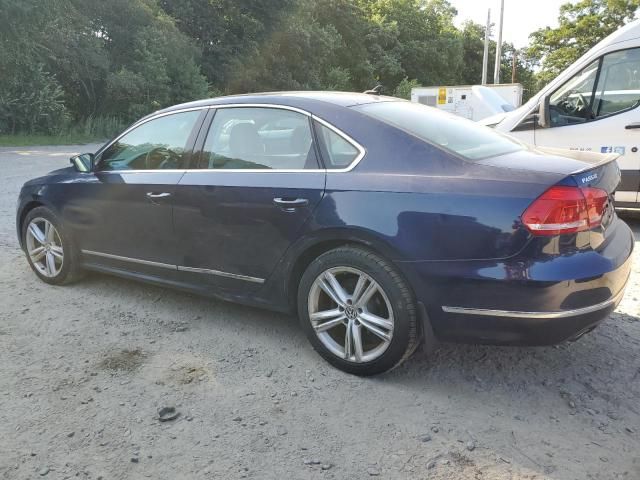 2013 Volkswagen Passat SEL