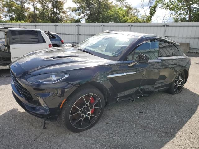 2021 Aston Martin DBX