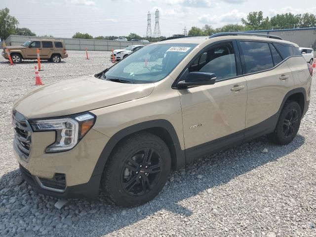 2022 GMC Terrain AT4