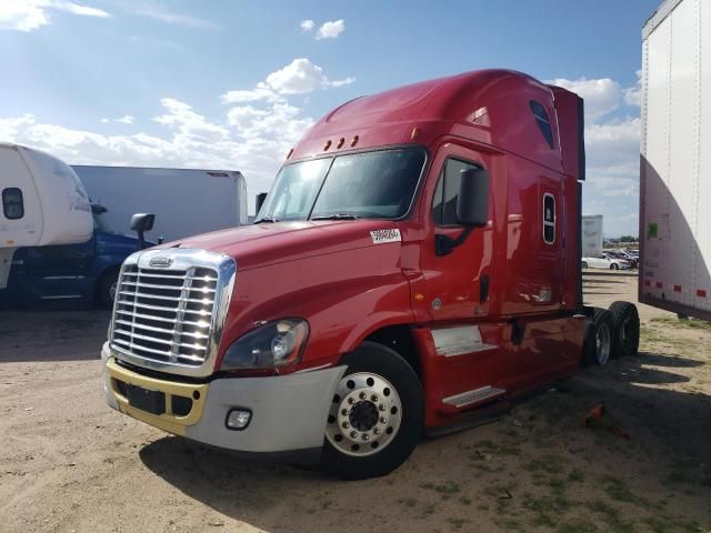 2015 Freightliner Cascadia 125