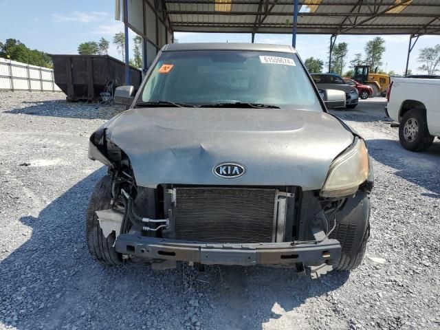 2010 KIA Soul +