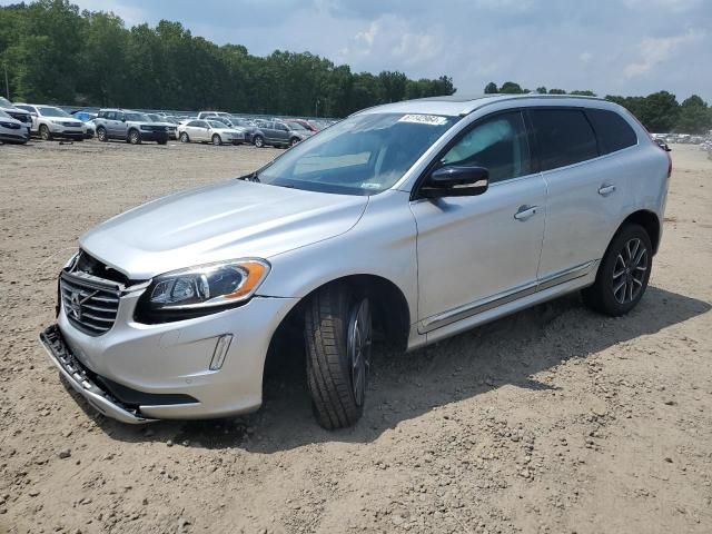 2017 Volvo XC60 T6 Dynamic