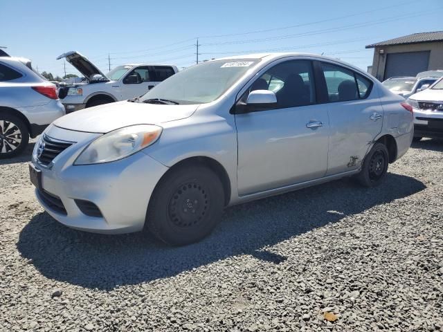 2014 Nissan Versa S