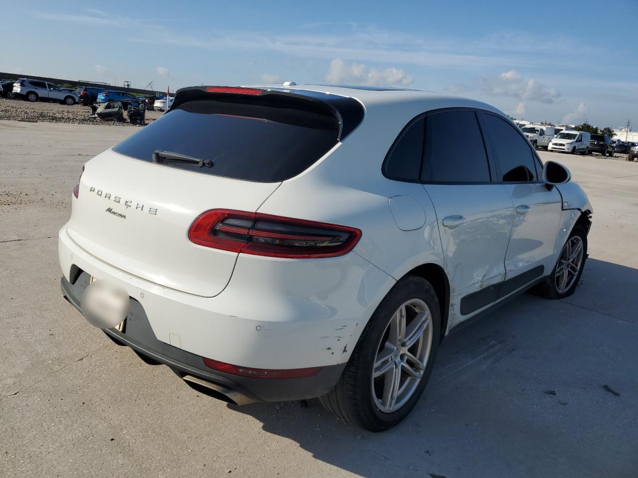 2017 Porsche Macan