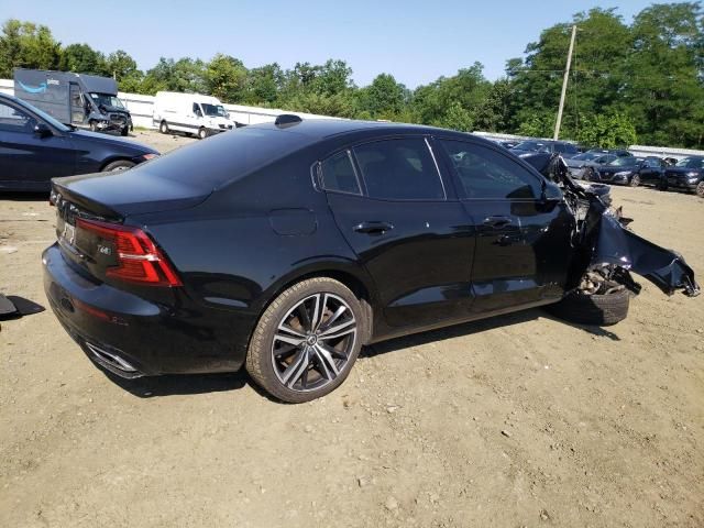 2019 Volvo S60 T6 R-Design