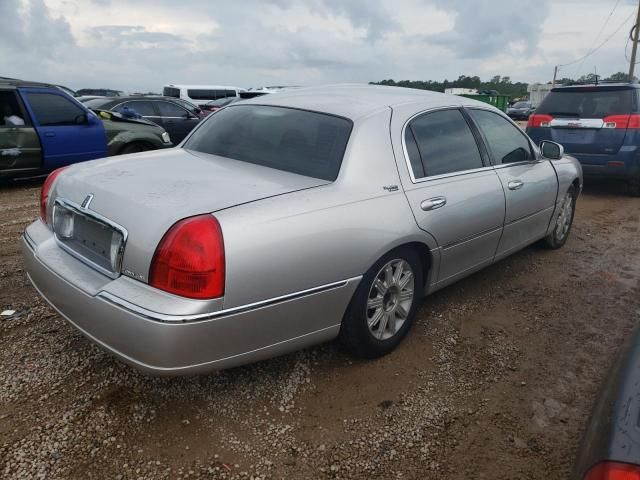 2009 Lincoln Town Car Signature Limited