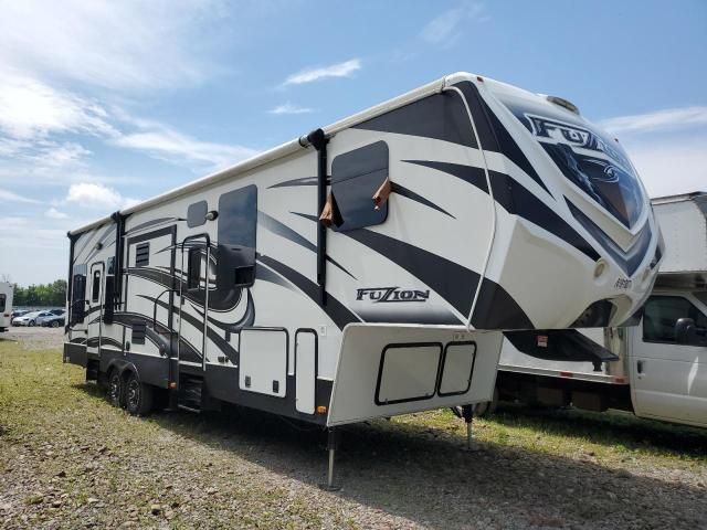 2014 Fuzi Camper