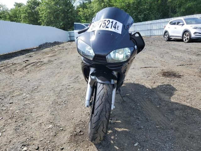 2002 Yamaha YZFR6 L