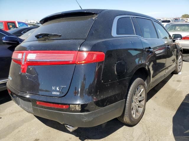 2017 Lincoln MKT