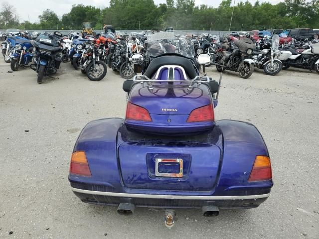 2003 Honda GL1800