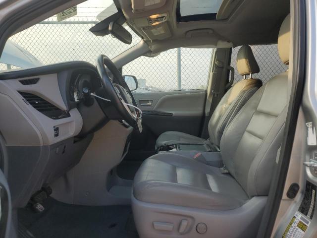 2019 Toyota Sienna XLE