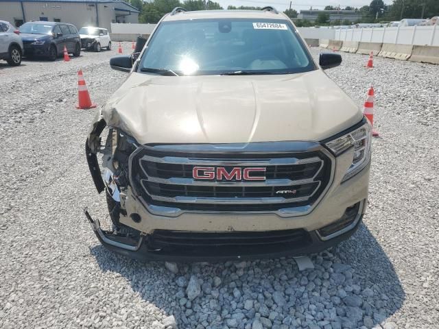 2022 GMC Terrain AT4