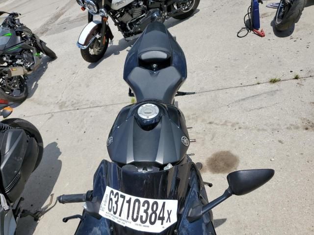 2005 Yamaha YZFR1