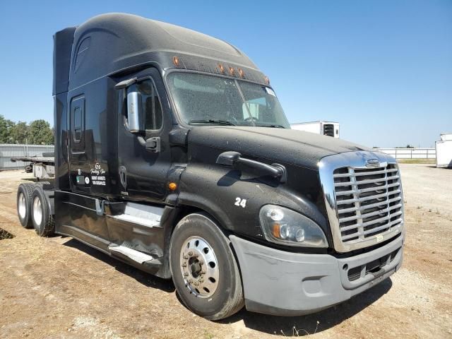 2016 Freightliner Cascadia 125