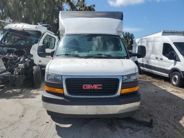 2019 GMC Savana Cutaway G3500