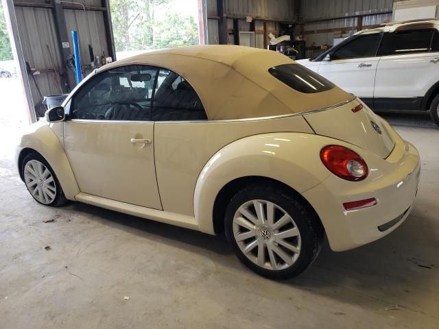 2010 Volkswagen New Beetle