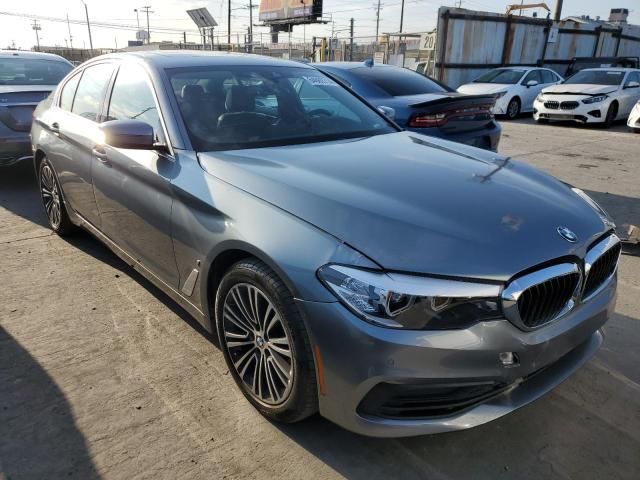 2019 BMW 530E