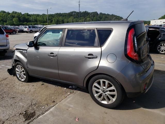 2017 KIA Soul +