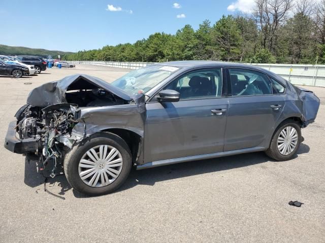 2014 Volkswagen Passat S