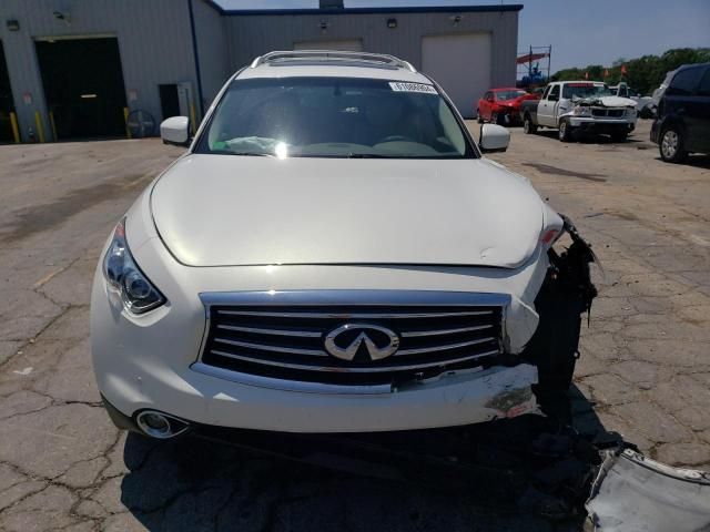 2016 Infiniti QX70