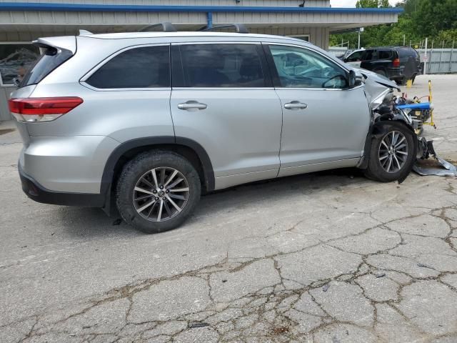 2018 Toyota Highlander SE