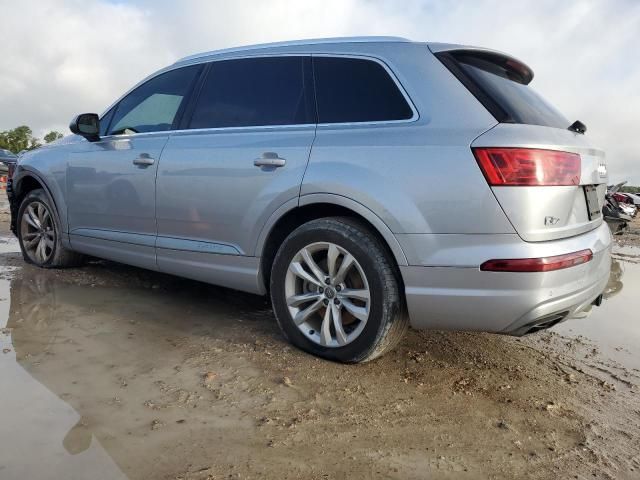 2019 Audi Q7 Premium