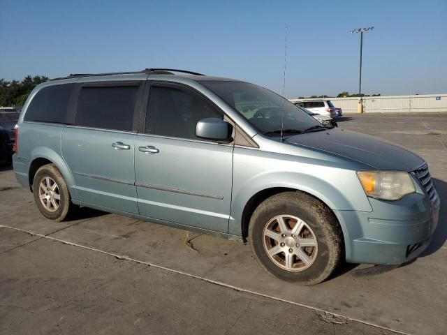 2009 Chrysler Town & Country Touring