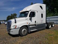 Vehiculos salvage en venta de Copart Portland, OR: 2012 Freightliner Cascadia 125