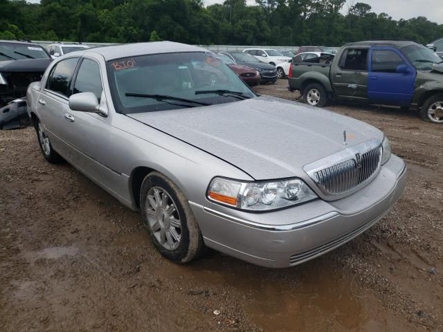 2009 Lincoln Town Car Signature Limited