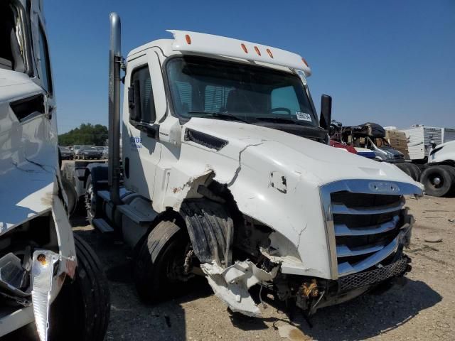 2023 Freightliner Cascadia 126