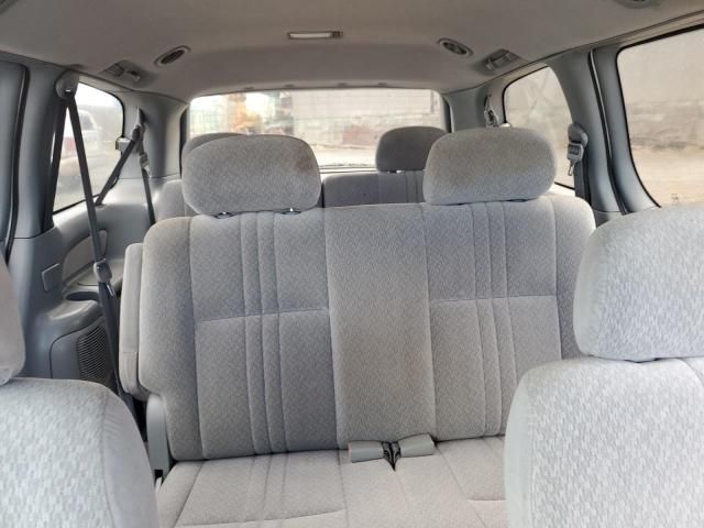 2001 Toyota Sienna CE