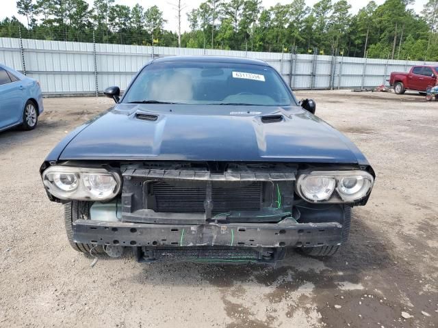 2013 Dodge Challenger SXT