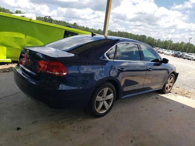 2013 Volkswagen Passat SE