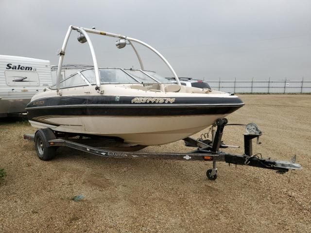 2004 Glastron Boat