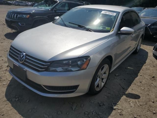 2012 Volkswagen Passat SE