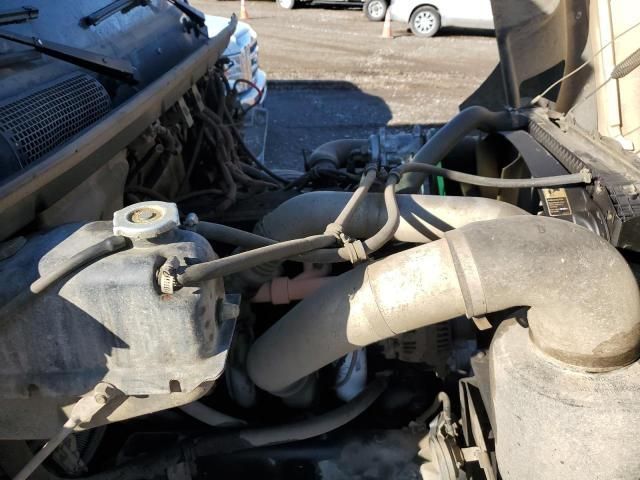 2001 Freightliner Medium Conventional FL70
