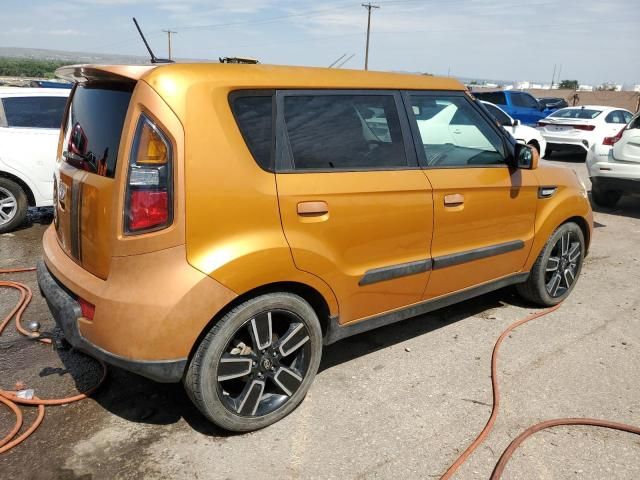 2010 KIA Soul +