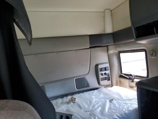 2016 International Prostar