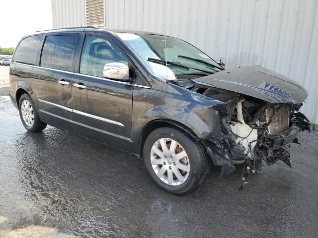 2012 Chrysler Town & Country Touring L