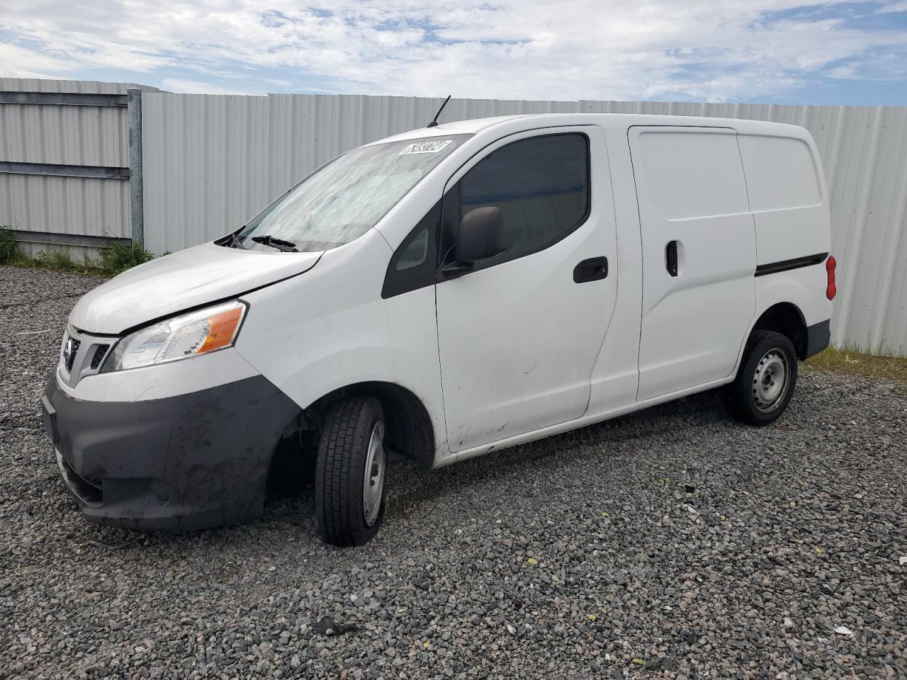 2017 Niss NV200