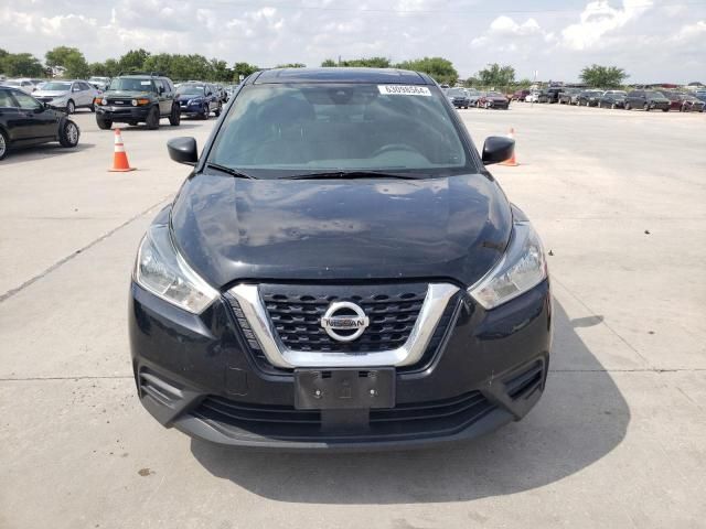 2020 Nissan Kicks S