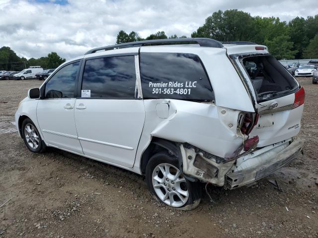 2004 Toyota Sienna xle