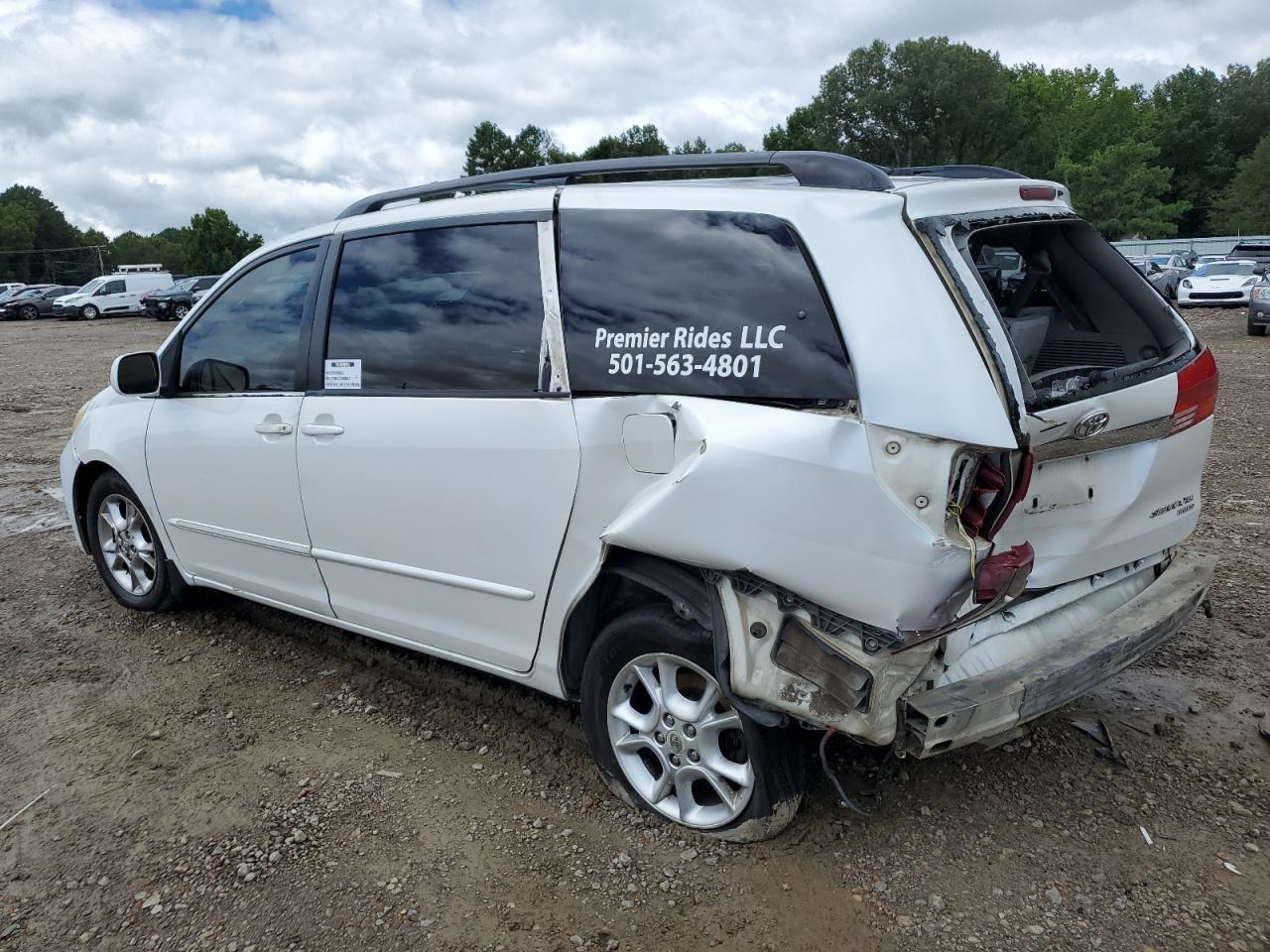 2004 Toyota Sienna xle