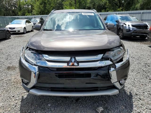 2016 Mitsubishi Outlander SE