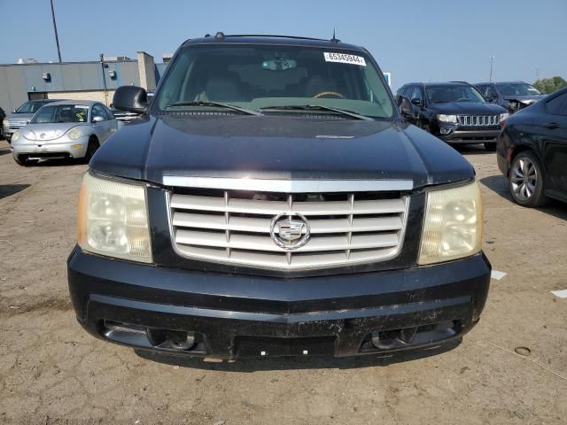 2004 Cadillac Escalade Luxury