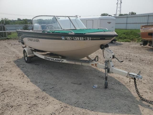 2000 Crestliner Boat TRL