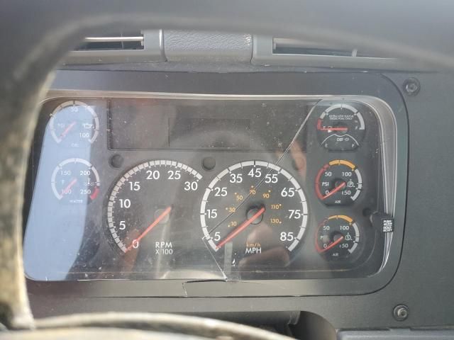 2017 Freightliner Cascadia 125