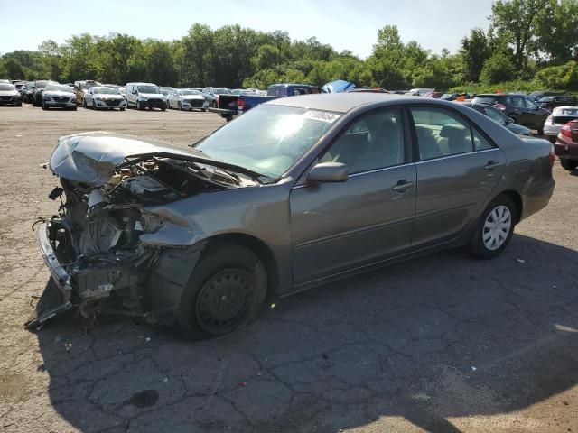 2005 Toyota Camry LE